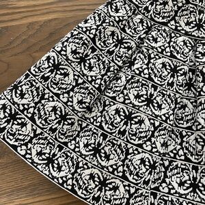 Aqua Brand Pattern Skirt